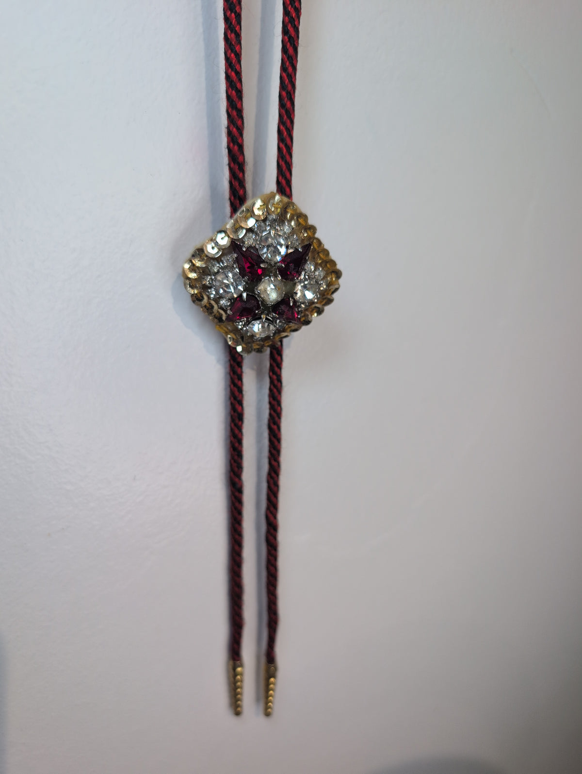 Gem bolo tie