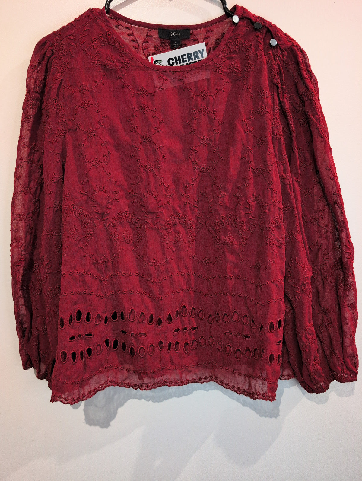 Embroidered 2 layer blouse