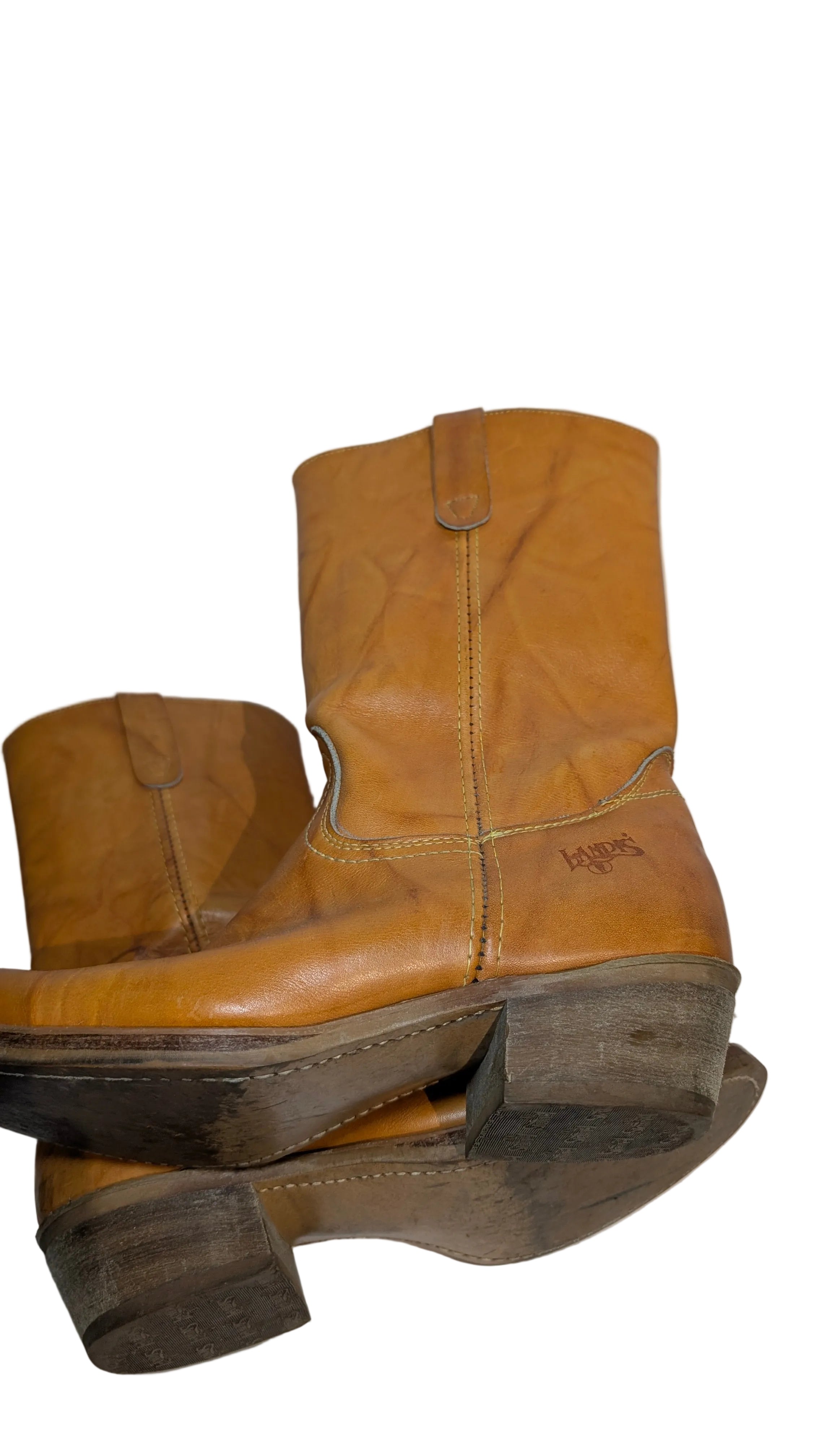 campus tan boots